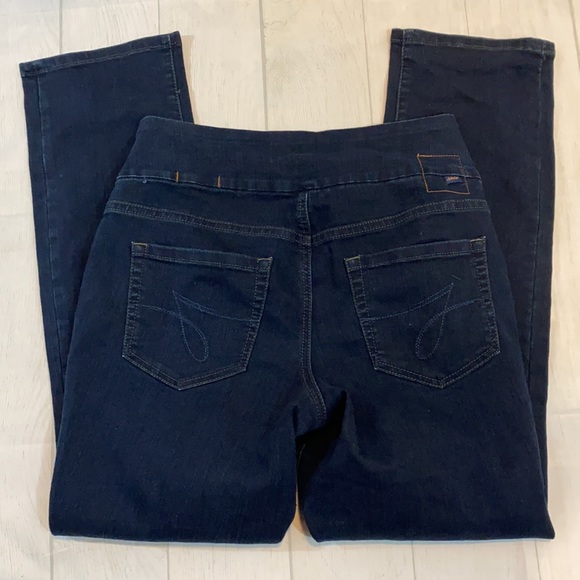 Jag Jeans High Rise Pull On Straight Jeans - Picture 6 of 6